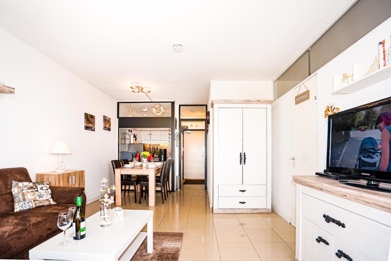 Fewo Poseidon, Ostsee-Familienurlaub Am Hansapark Mit Schwimmbad Apartment Sierksdorf Ngoại thất bức ảnh
